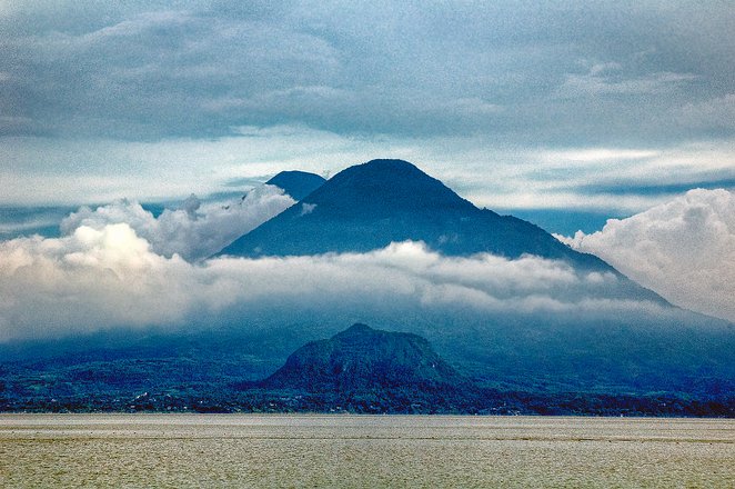 Guat-Atitlan0001