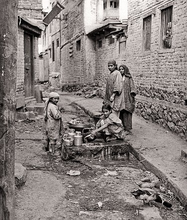 Kash-Vale-Srinagar-City-018