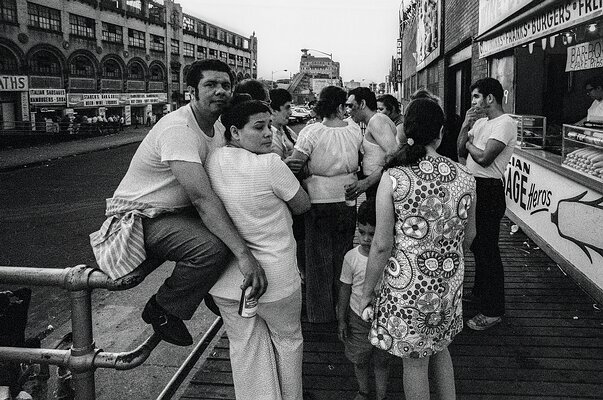 A Group of Frends-USA