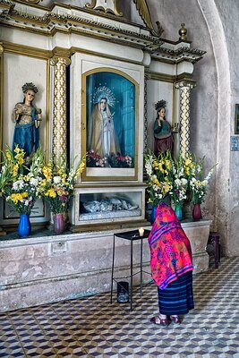 Prayer to Mary-Guatemala