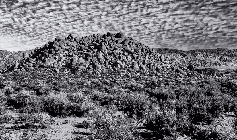 Rock Pile-Alabama Hills, Lone Pine, California, USA